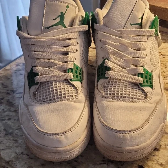 retro jordans women White and Green Sneakers - Picture 6 of 7